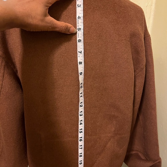 Double faced crop Jacket by House of Harlow 1960. Brown wool blend. Hip & sporty - Picture 7 of 11